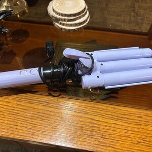 Luxe + Willow Hair Waver